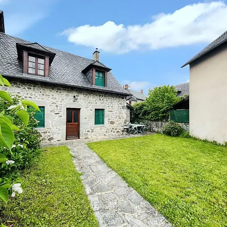Maison De 2 Avec Jardin Clos Et Wifi A A 2 Km De La * Lanobre