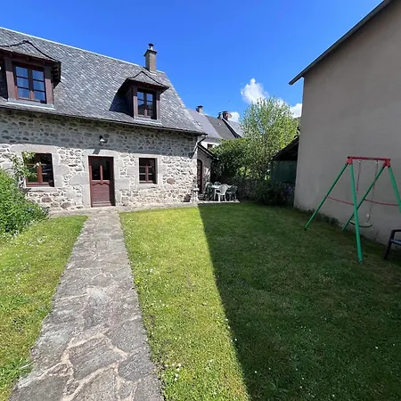 Maison De 2 Avec Jardin Clos Et Wifi A A 2 Km De La * Lanobre