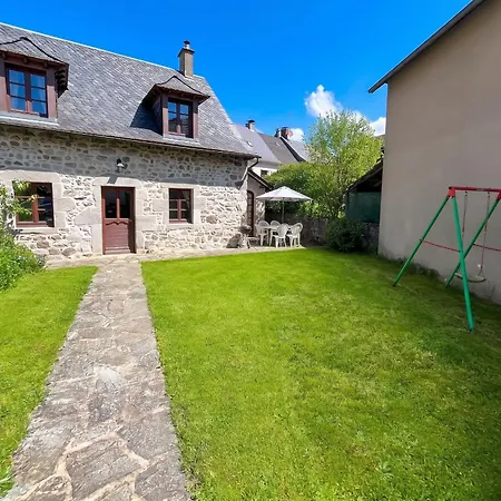 Maison De 2 Avec Jardin Clos Et Wifi A A 2 Km De La Lanobre